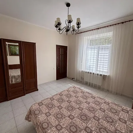 Flat Near The Sea * Odesa
